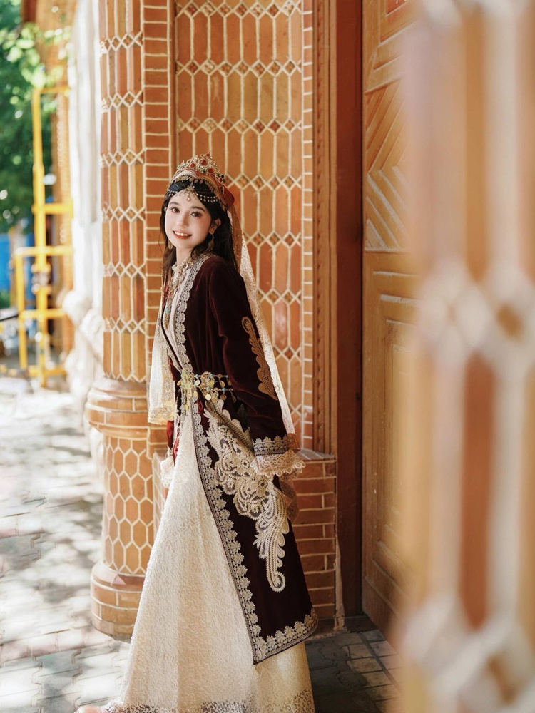 Nova Roupa Étnica Uygur para F - Ethnic Clothing & Online Fashion Store Khaadi Us avaliação e preço